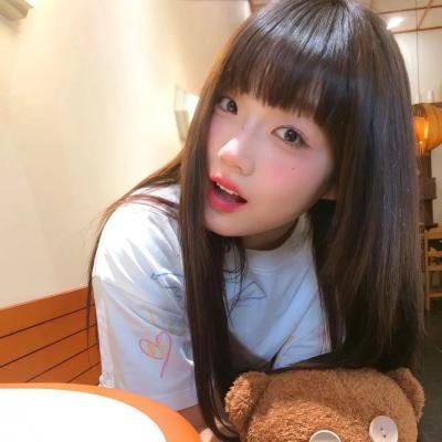 三五成群